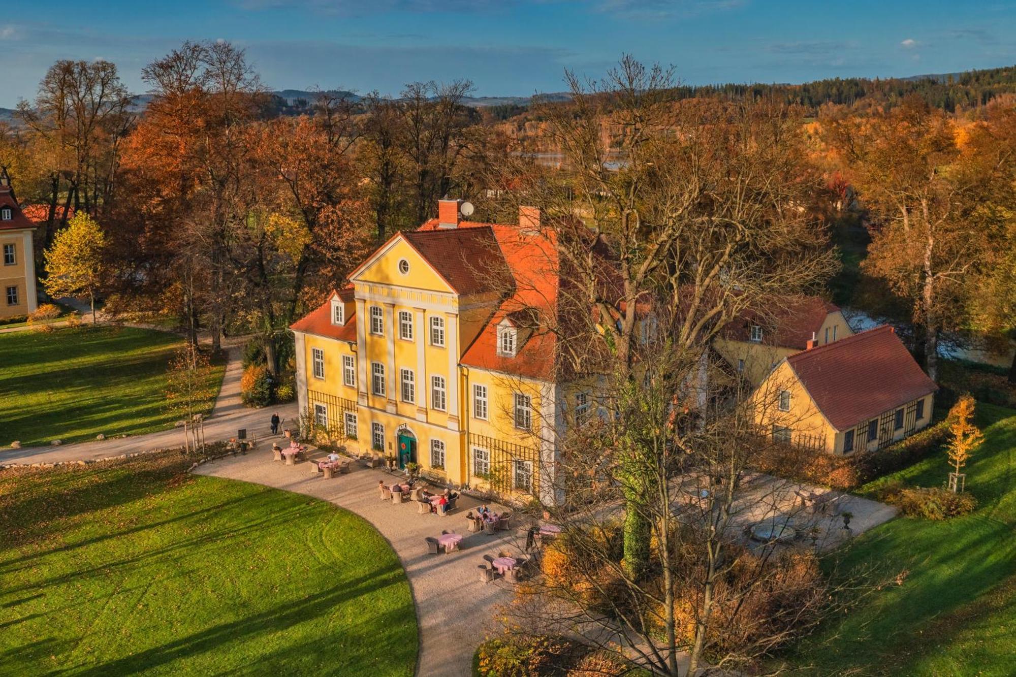 Palac Lomnica - Karkonosze / Riesengebirge 耶莱尼亚古拉 外观 照片